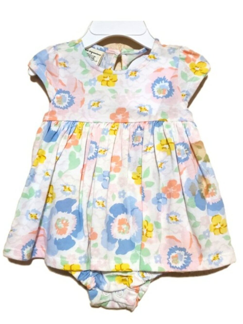NWT. FIRST IMPRESSIONS Baby Girls Floral Sunsuit (Bubble Romper)
